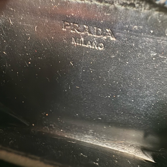 Prada Black Quilted Coin Purse and Cream Leather Key Holder Duo. Callouts - Picture 5 of 15